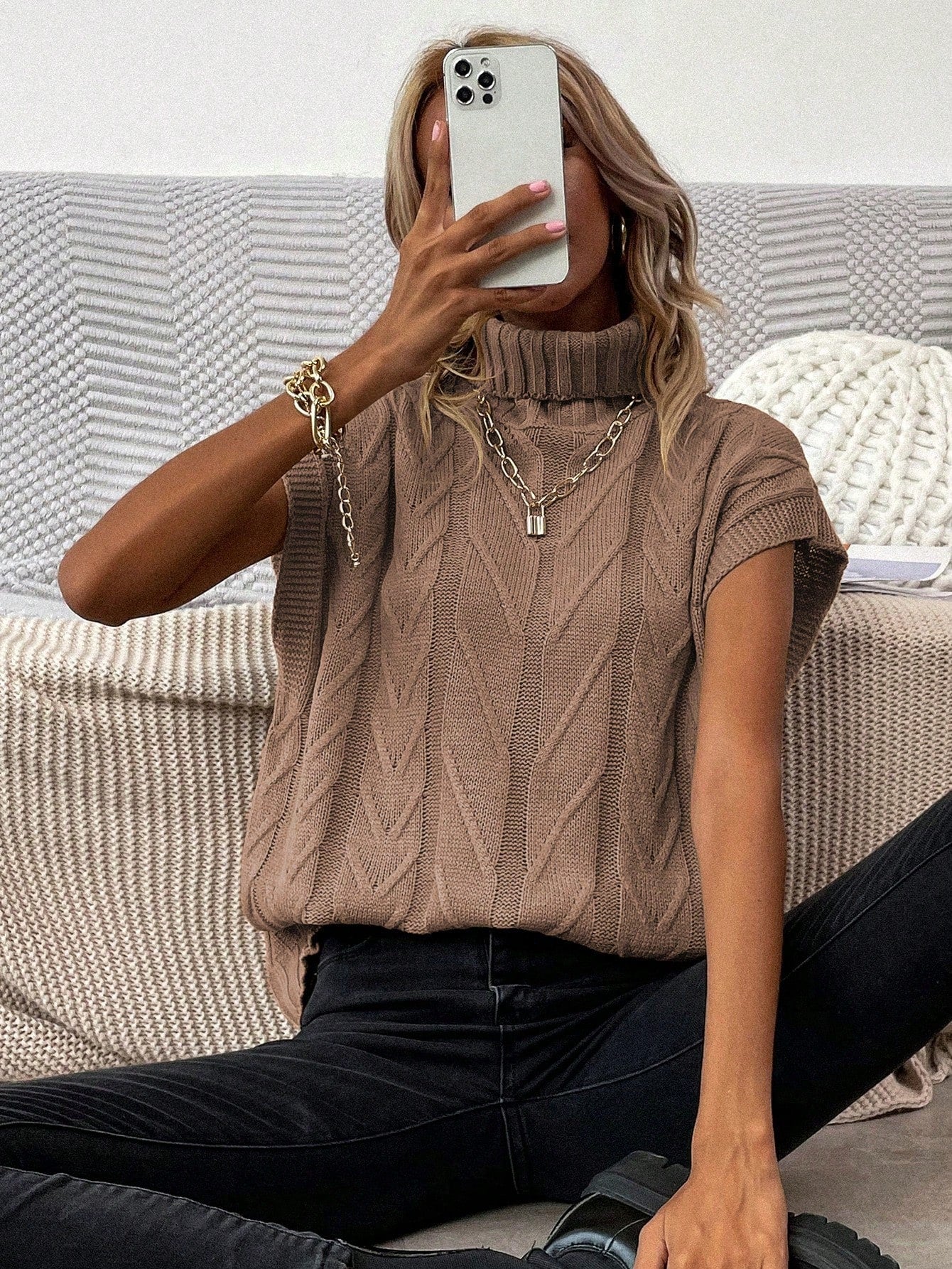 NEW Frenchy Women's Turtle Neck Solid Color Sweater Vest