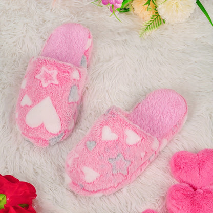 Cozy & Quiet Plush Women's Slippers - Warm, Non-Slip Indoor Shoes with Heart Pattern for Winter Comfort