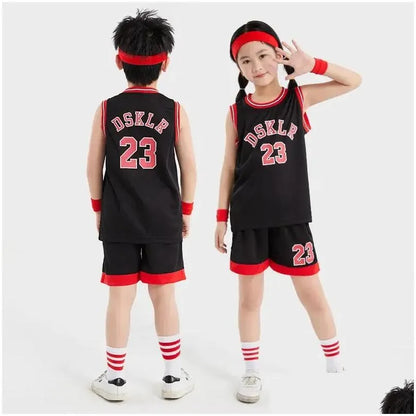 Sets/Suits Childrens Basketball Suit Boys And Girls Garten Baby Primary School Children June 1 Performance Uniform Sleeveless Training Dhbwq