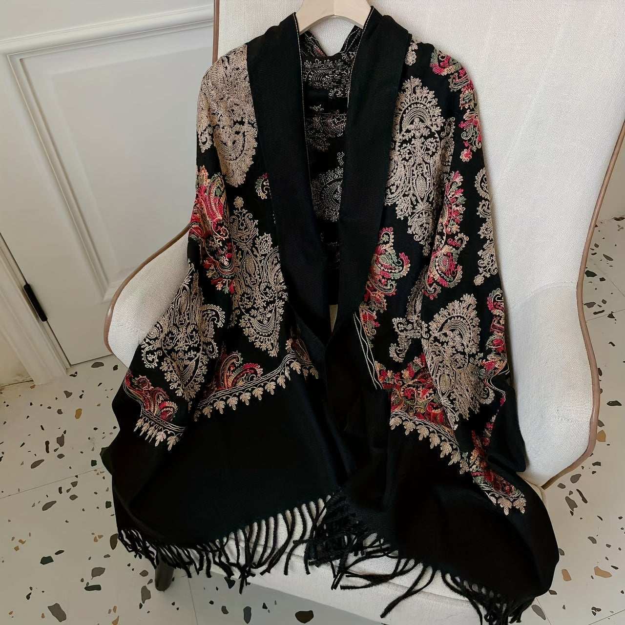 Elegant Embroidered Tassel Scarf For Women - Thick, Warm & Windproof Shawl For Autumn/Winter Travel