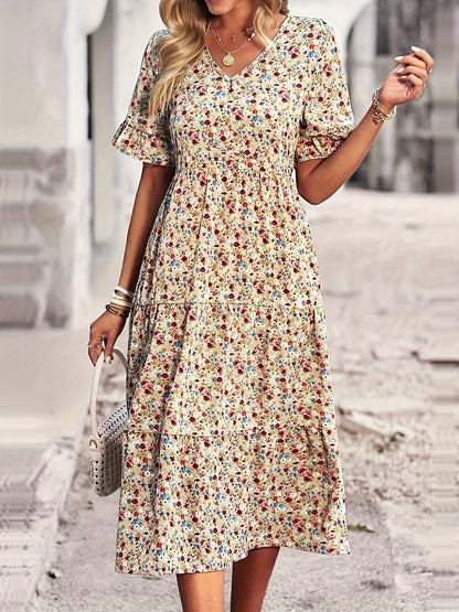 Plus Size Charming Ditsy Print Smock Dress - Flattering V Neck, Short Sleeves, Flowy Midi Length - Fashionable Casual Style for Women