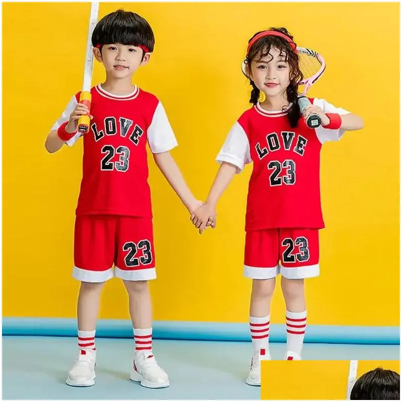 Sets/Suits Childrens Basketball Suit Boys And Girls Garten Baby Primary School Children June 1 Performance Uniform Sleeveless Training Dhbwq