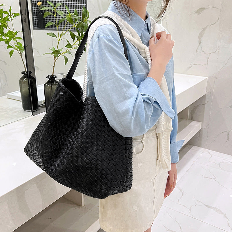 SEALBEER popular new summer hand-woven bag women's large-capacity shoulder underarm bag versatile tote bag women's messenger bag