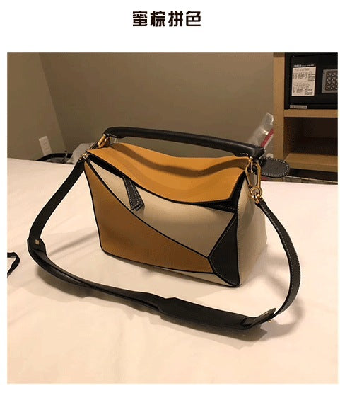 SEALBEER 2025 new geometric bag lychee pattern first layer cowhide fashion single shoulder oblique span portable leather pillow bag women's bag