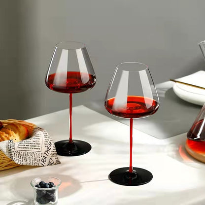 Light luxury red wine glass Burgundy wine glass crystal red rod black background wine glass set high-end household wine glass wholesale