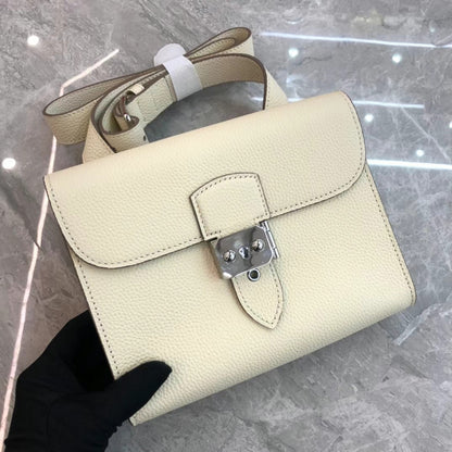 SEALBEER 2025 new Kelly messenger bag fashionable single shoulder oblique span portable lock small square bag casual women's leather bag