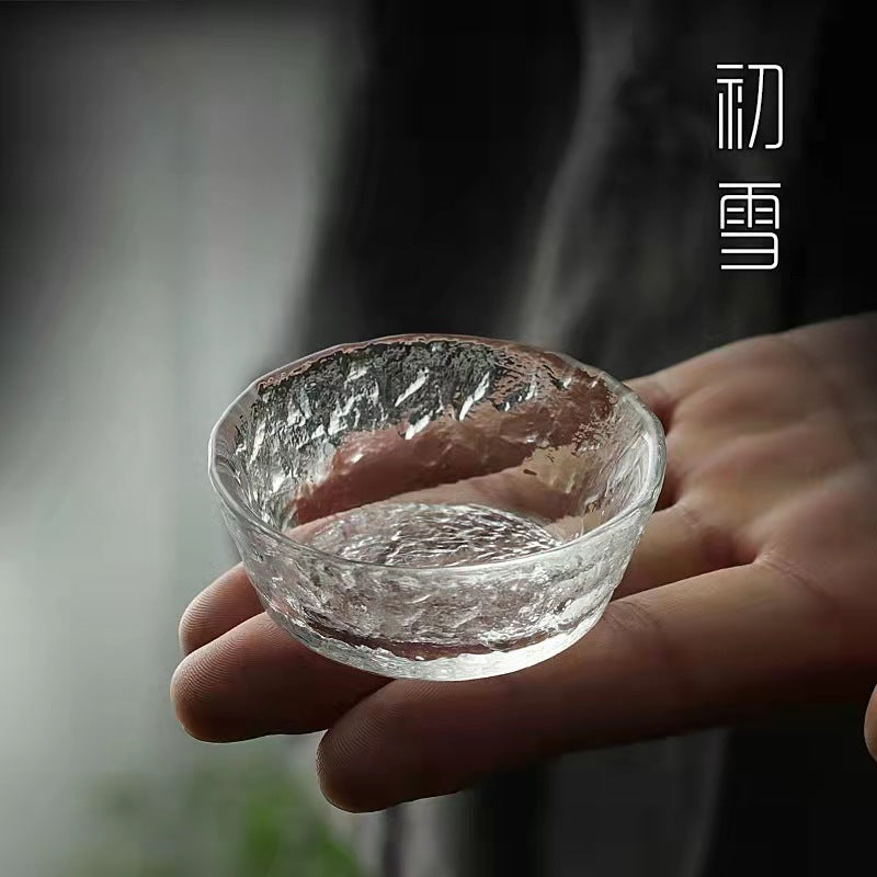 Spot Japanese-style first snow glass teacup thickened heat-resistant Kung Fu tea cup small snow tea cup master cup single cup wholesale