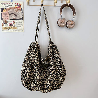 HOTan and NEWn Vintage Leopard Print Canvas Bag Women's Kong Hyo-Jin Same Style Idle Style Shoulder Messenger Bag Large Capacity Lightweight Cloth Bag