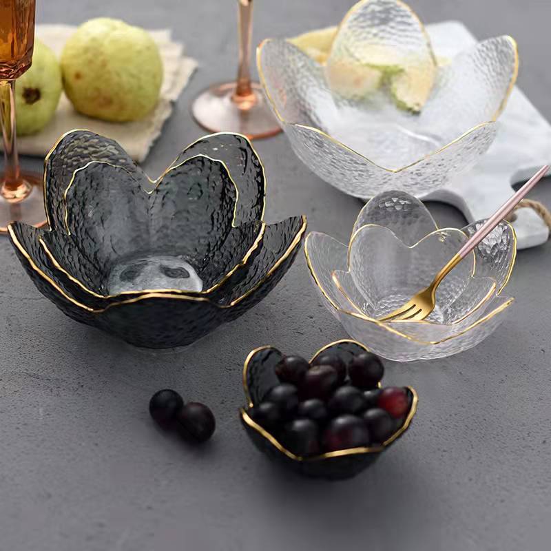 Spot crystal glass New Year's snack plate simple light luxury candy plate New Year's goods refreshment plate exquisite fruit plate wholesale