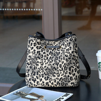 SEALBEER Hot trade New bag women's leopard print bucket bag drawstring shoulder bag large capacity fashion versatile messenger bag women's new models