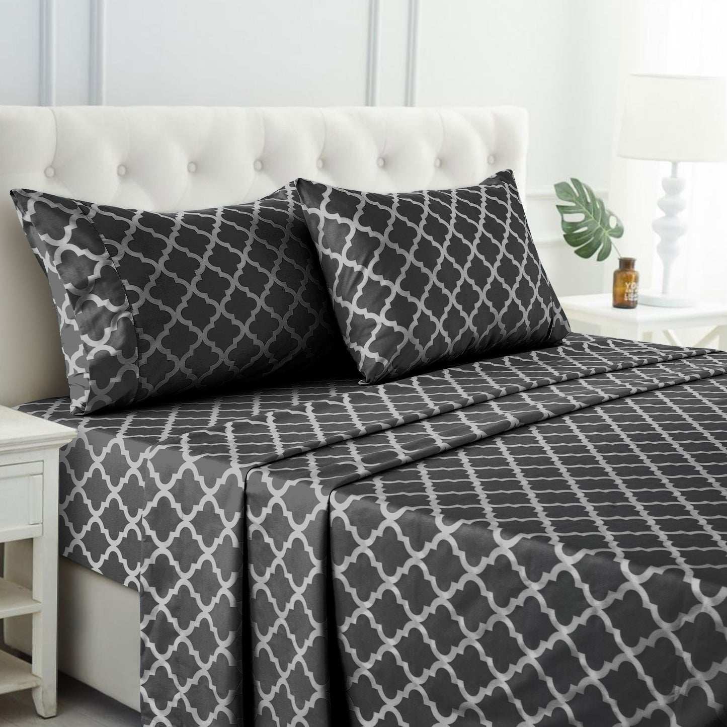 Lux Decor 4 Pieces Quatrefoil Bed Sheets - Stylish Comfy Bedding Set - Hotel Luxury Skin Friendly Cooling Sheets & Pillowcases Without Filler - Classic Collection With 16 Inches Deep Pocket - Brushed Microfiber - Shrinkage & Fade Resistant