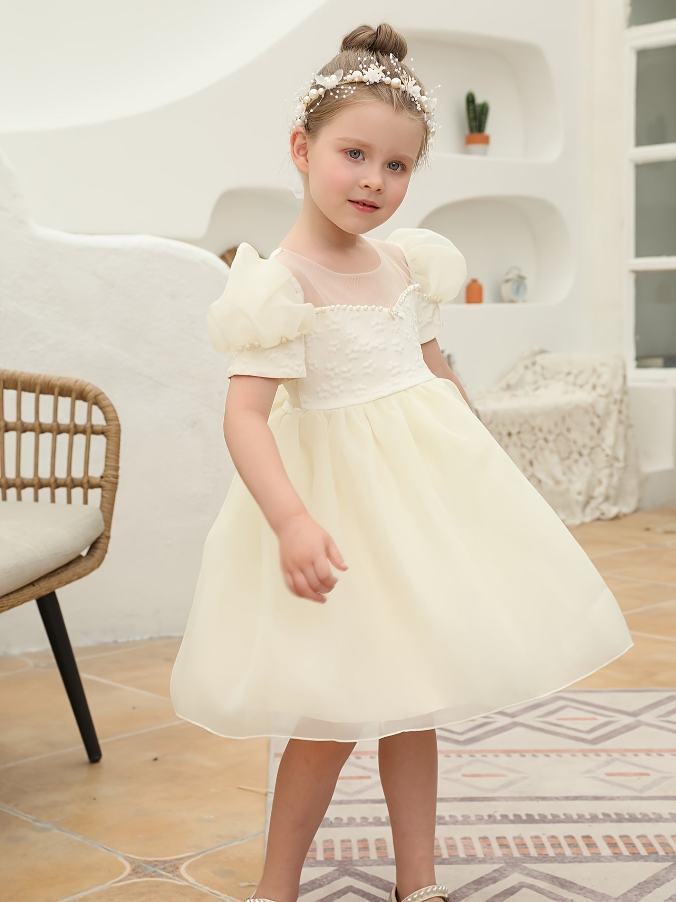 Adorable Little Girls Puff Sleeve Princess Wedding Dress - Elegant, Cute, and Comfortable Flower Girl Gown for Special Occasions - Perfect for Weddings, Parties, and Formal Events