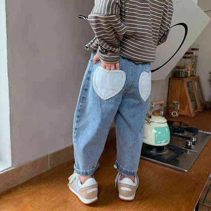 Spring Autumn Baby Girls Fashion Back Heart Shape Pocket All-match Jeans Kids Children Patchwork Waist Casual Denim Pants 211102