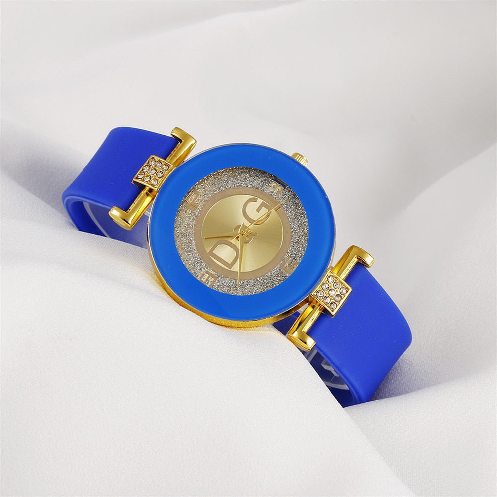 Simple Black White Quartz Watches Women Minimalist Design Silicone Strap Wristwatch Big Dial Women&#39;s Fashion Creative Watch 2022