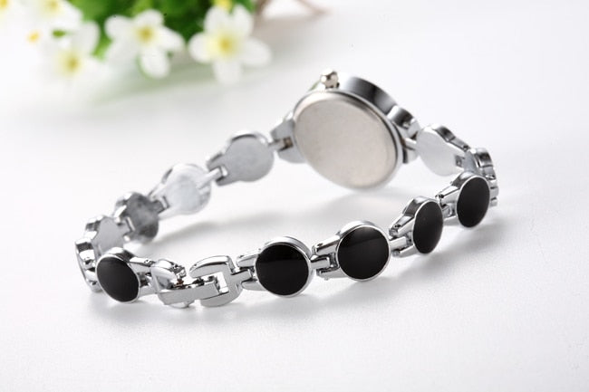 Wholesale Quartz Dial Black Stone Silver Bracelet Women Wristwatch Casual Watch Hot Sale Reloj Drop Shipping