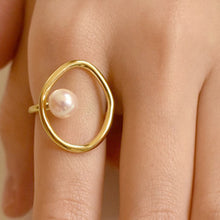 Load image into Gallery viewer, Vintage Women Korean Gold Pearl Charm Finger Irregular Ring Open Adjustable Elegant Women Wedding Anniversary Gift
