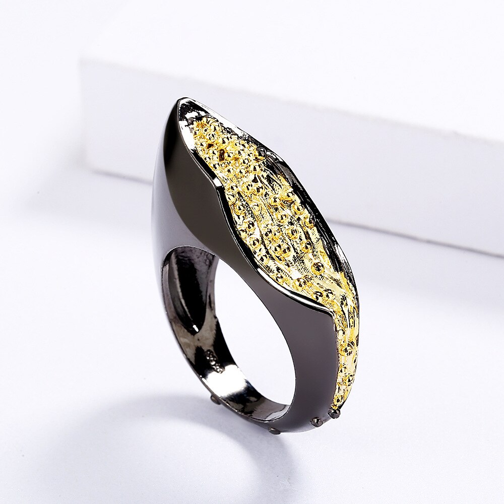 CIZEVA Luxury S Rings for Women Black Gold Color Antique Irregular Party Cocktail Rings for Women Italian Jewelry