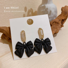 Load image into Gallery viewer, 2022 Love Tassel Multi-layer Chain Hot-selling Earrings New Trendy Korean Heart-shaped Rhinestone Earrings Party Jewelry Gifts