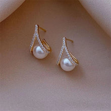 Load image into Gallery viewer, YKNRBPH New Arrived S925 Women&#39;s 2022 Pearl all-match Earrings Elegant Design Pearl Jewelry