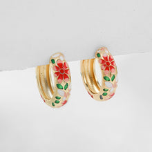 Load image into Gallery viewer, Vintage Enamel Flower Small Hoop Earrings Trendy Geometric Statement Round Circle Huggie Earring Fashion Jewelry Brincos