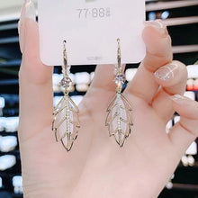 Load image into Gallery viewer, Leaf Opal Pendant Fashion Simple Golden Personality Pendant Earrings Trend  Elegant Jewelry for Women