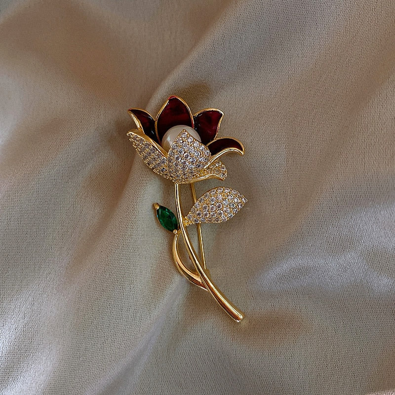 Rinhoo Baroque Imitation Pearl Rhinestone Wreath Butterfly Brooch Women Trend Elegant Circle Leaf Brooch Pins Party Wedding Gift