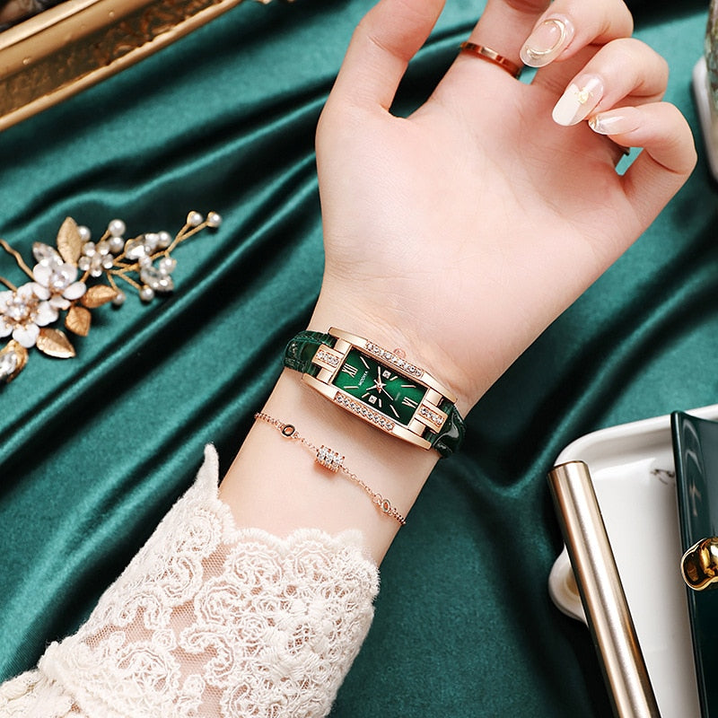 2022 Luxury Fashion Green Watches Women Qualities Diamond Studded Quartz Watch Ladies Leather Wristwatches Elegant Montre Femme