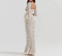 Load image into Gallery viewer, sealbeer A&amp;A  Luxe Lace Vintage Floral Long Sleeve Maxi Dress